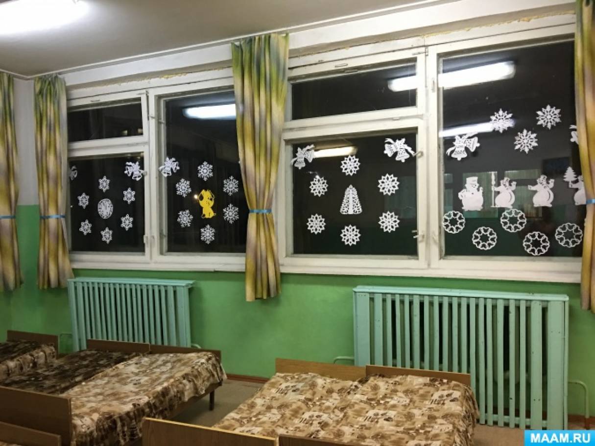 Оформление помещения «Окна к Новому 2018 году» Фото Оформление помещения «Окна к Новому 2018 году»