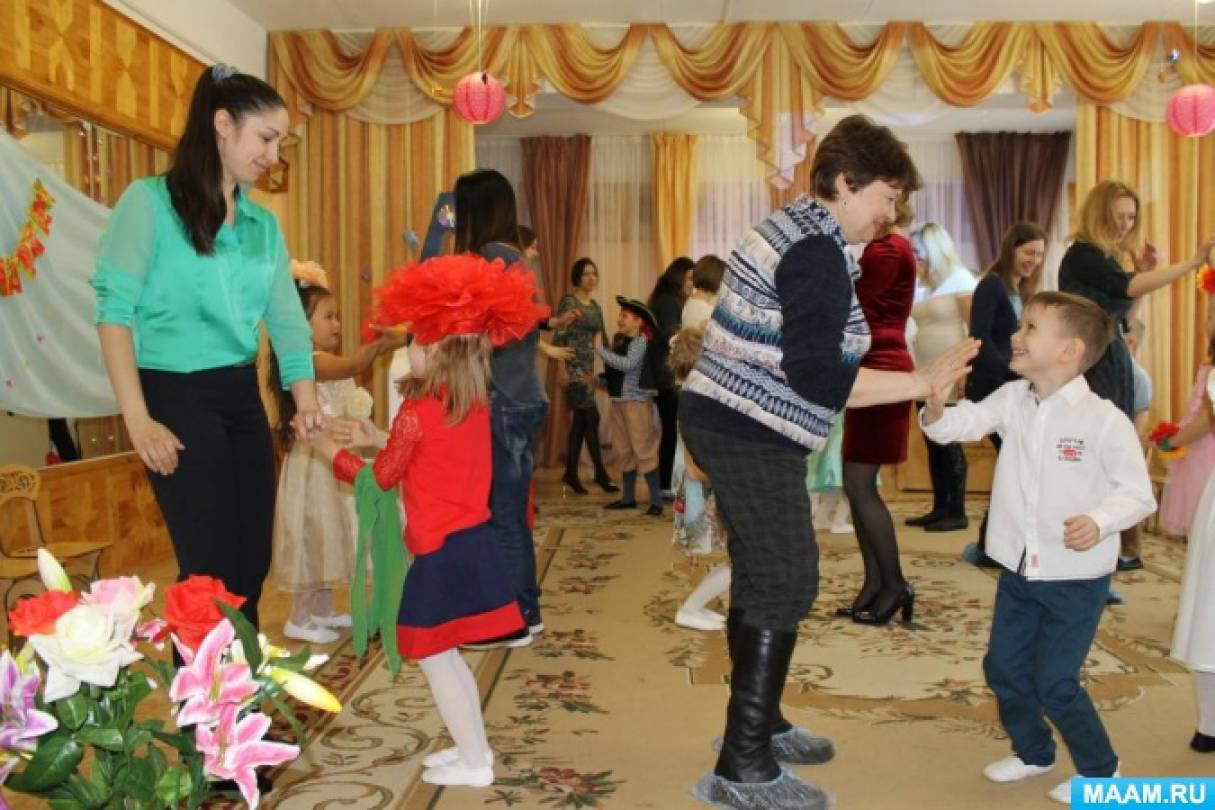 Сценарий праздника совместного с родителями Сценарий праздника совместного с родителями