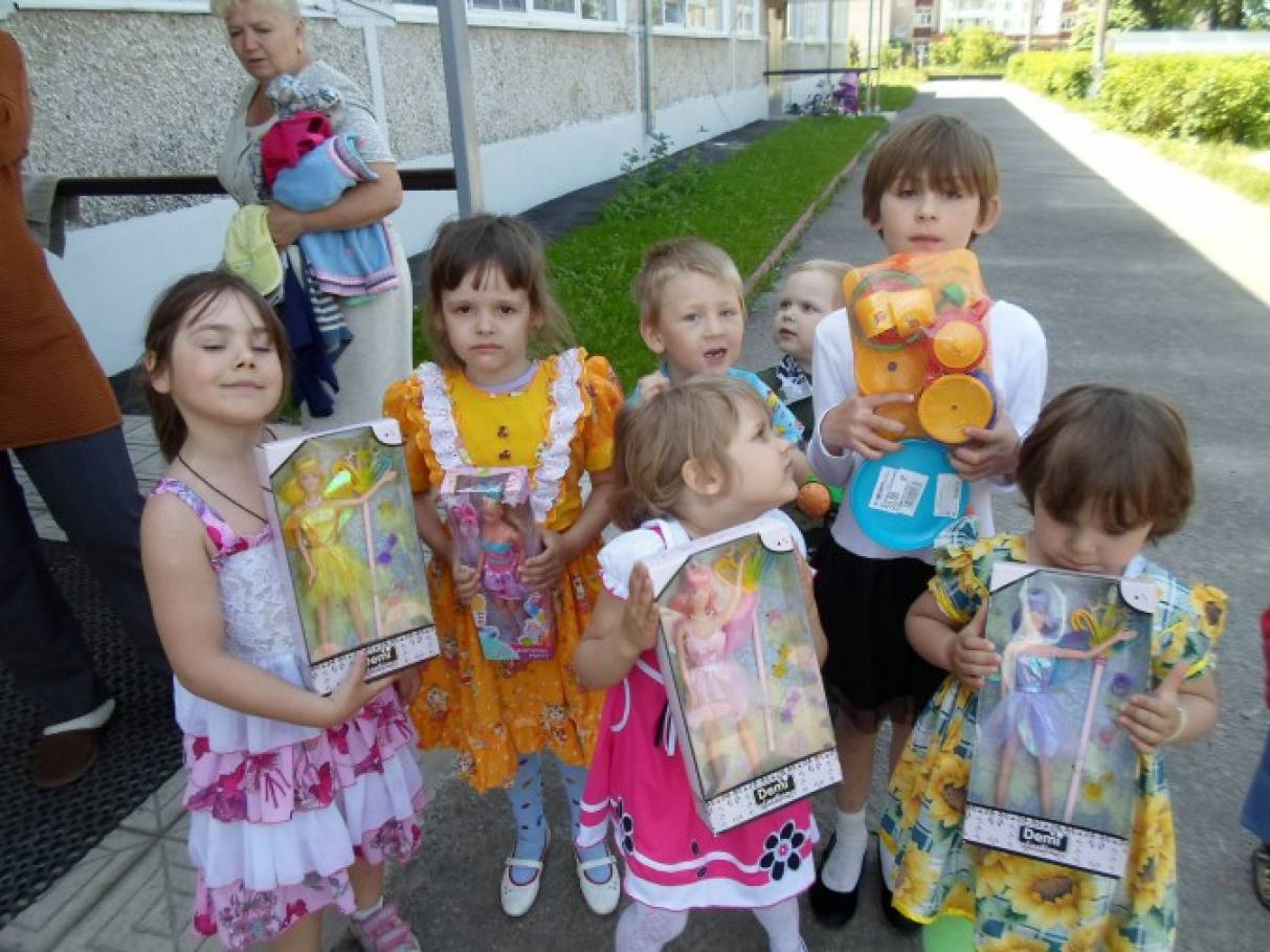 Сценарий к празднику лета для детей 5 лет Сценарий к празднику лета для детей 5 лет