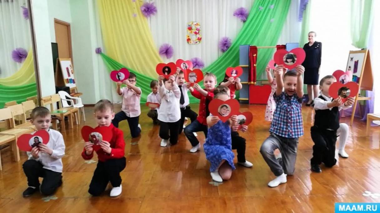 Фотоотчет «Мамин день в подготовительной группе детей с ОВЗ» Фото Фотоотчет «Мамин день в подготовительной группе детей с ОВЗ»