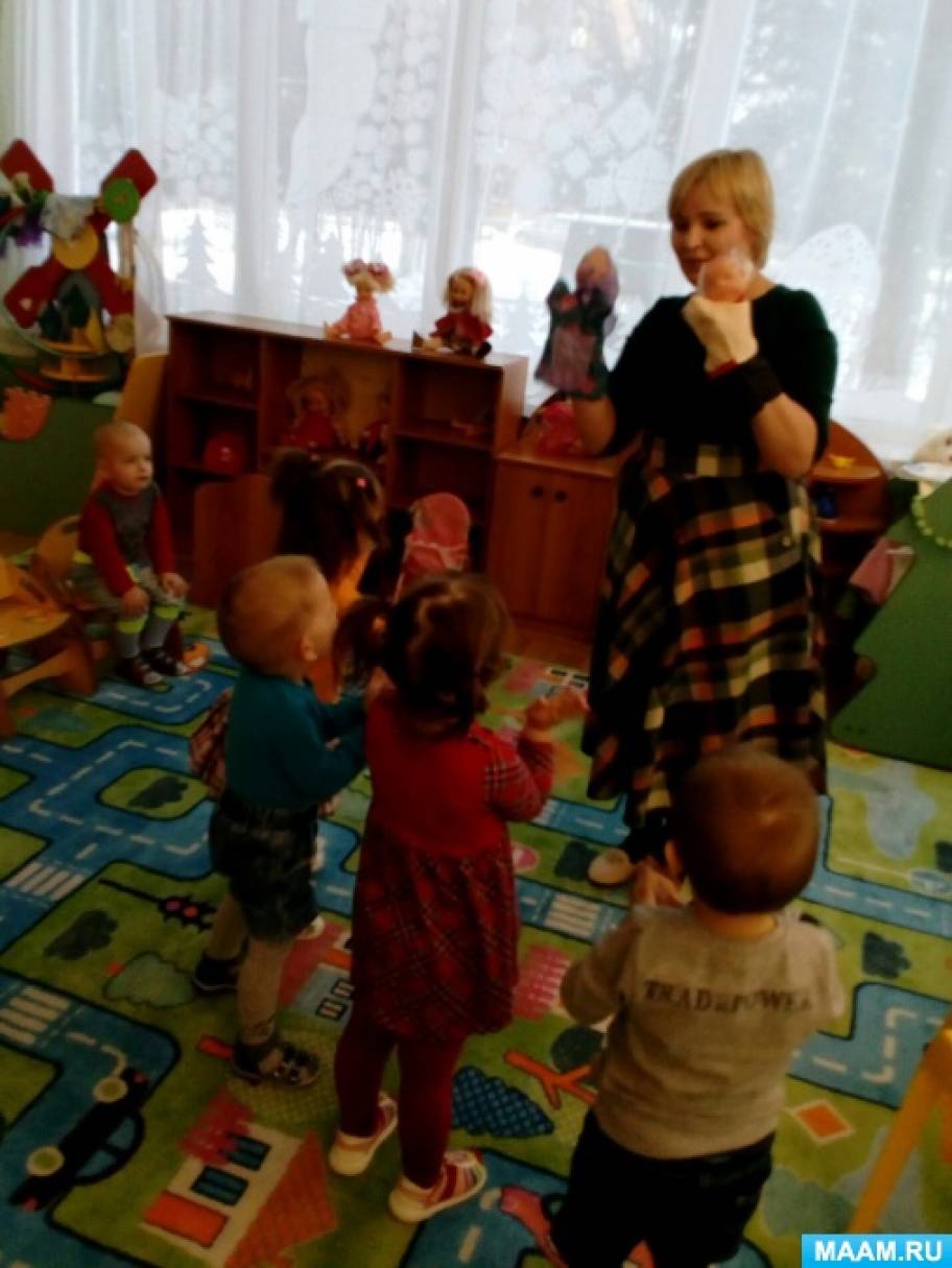 Сценарий кукольного спектакля для малышей 2-3 лет Сценарий кукольного спектакля для малышей 2-3 лет