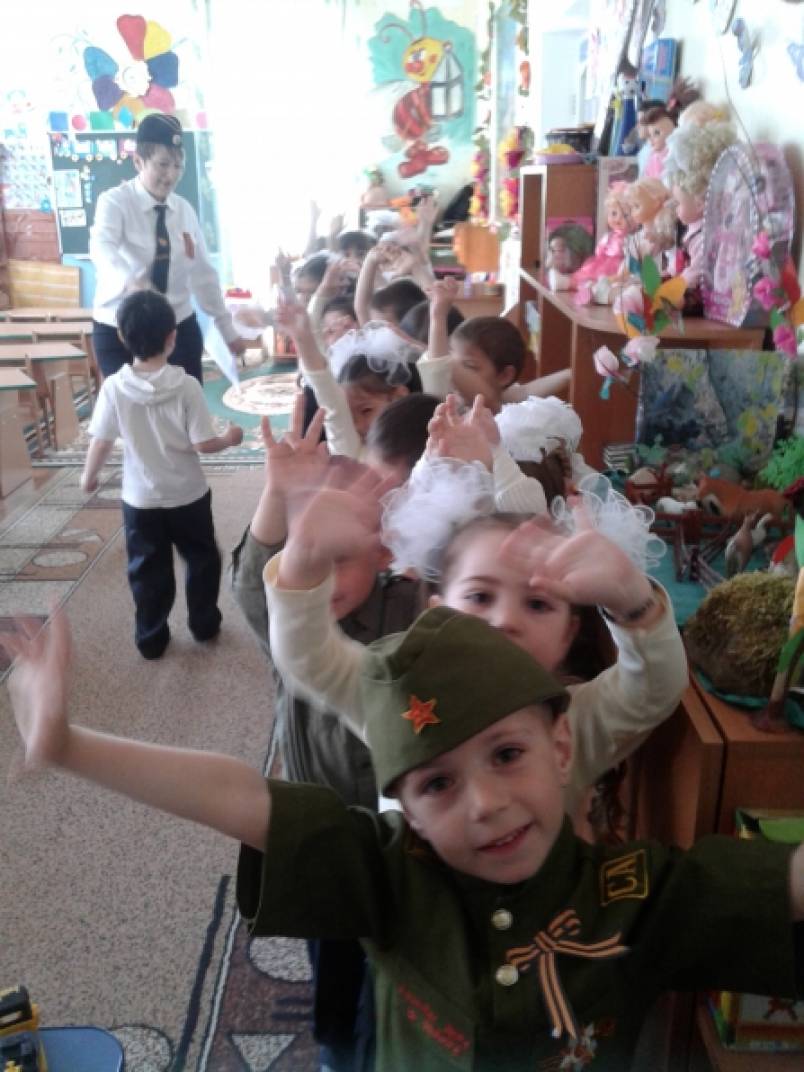 Утренник посвященный Дню Победы! Фото Утренник посвященный Дню Победы!