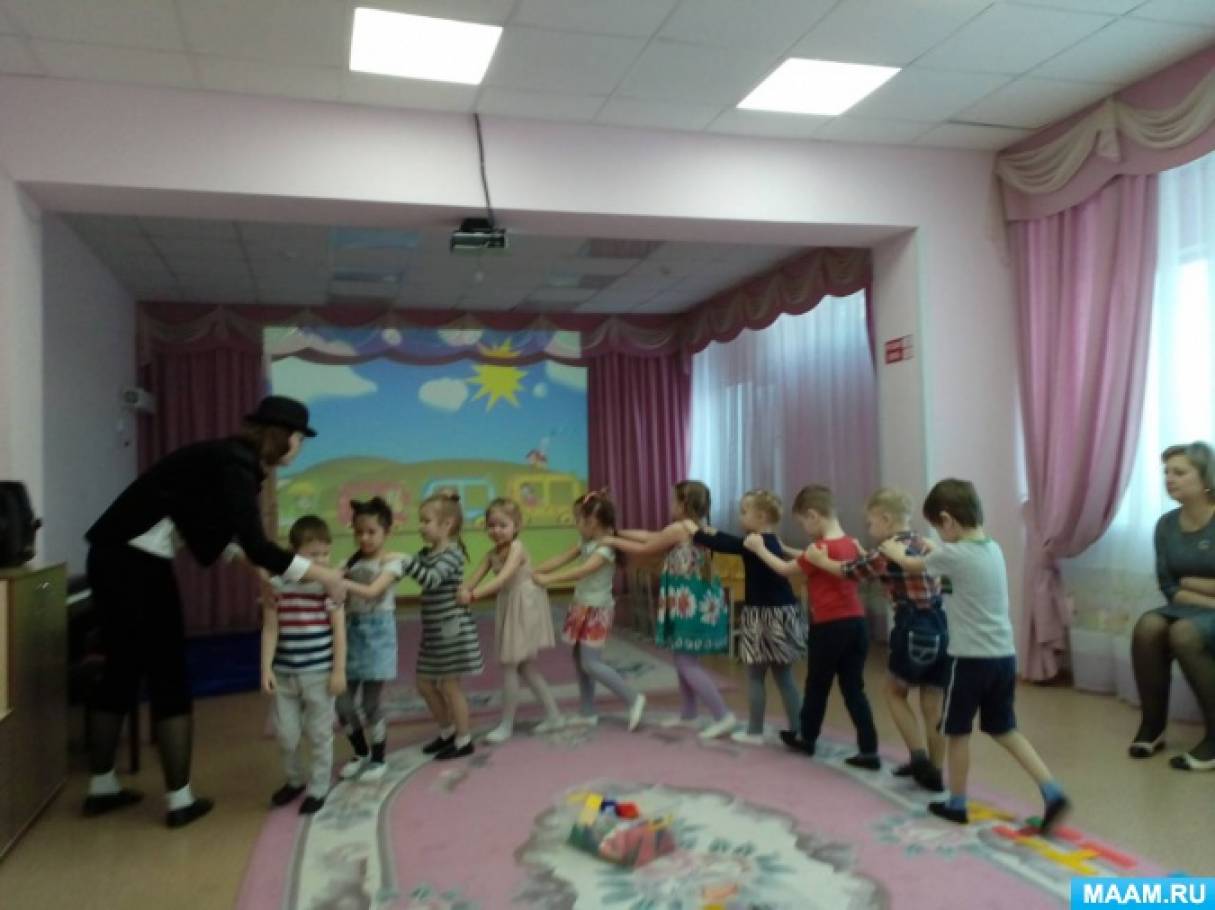 Методична розробка спільної освітньої діяльності з дітьми старшої групи «Подорож в країну мультиків» Фото Методическая разработка совместной образовательной деятельности с детьми старшей группы «Путешествие в страну Мультяшек»