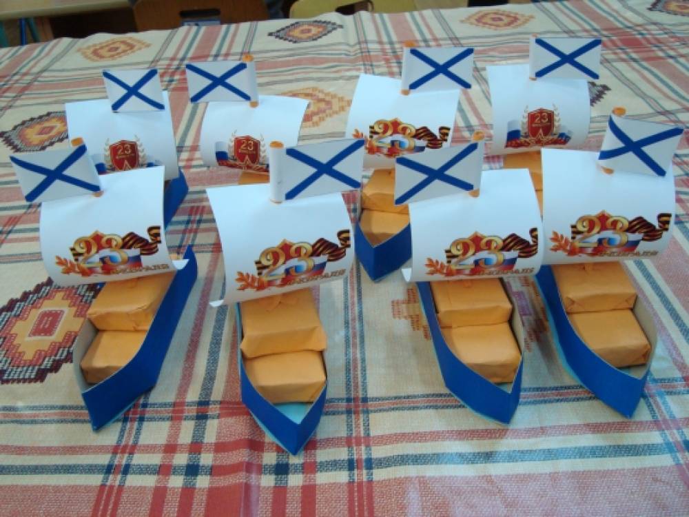 Как сделать из коробки спичек кораблик Как сделать из коробки спичек кораблик