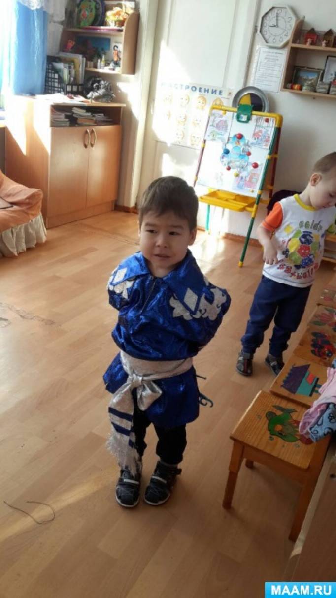 Хакасские женские современные костюмы