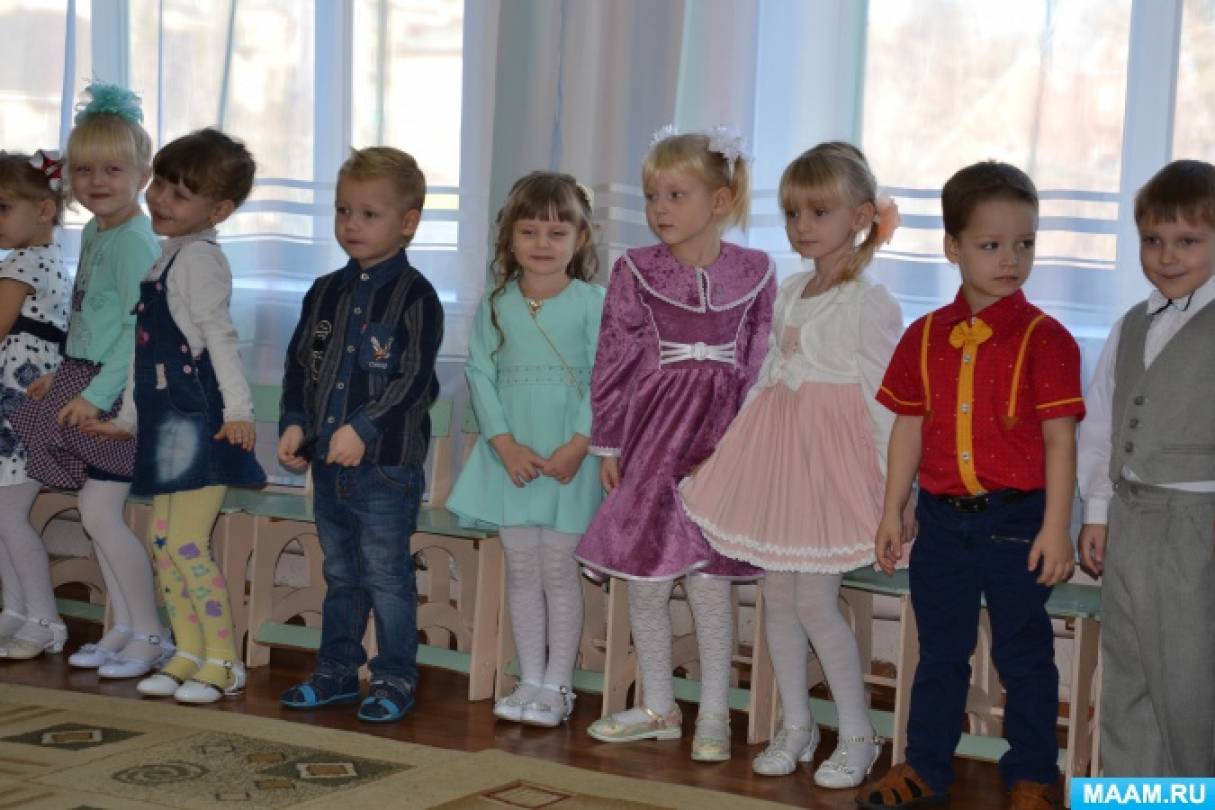Фотозвіт про осінній святі в старшій групі «Дари осені» Фото Фотоотчёт об осеннем празднике в старшей группе «Дары осени»