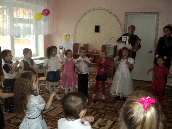 Праздник «День матери» Фото Праздник «День матери»