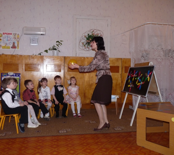 Конспект НОД по социально-нравственному развитию «Коврик мира» в подготовительной к школе группе Фото Конспект НОД по социально-нравственному развитию «Коврик мира» в подготовительной к школе группе