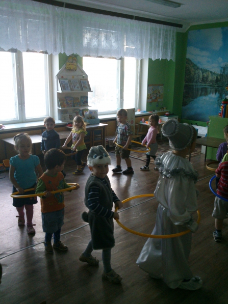Конспект зимнего спортивного праздника в младшей группе «Приключения в зимнем лесу» Фото Конспект зимнего спортивного праздника в младшей группе «Приключения в зимнем лесу»