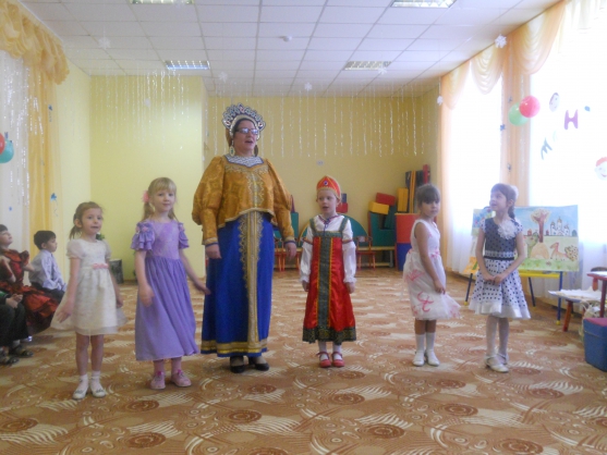 Конкурс «Минута славы» в подготовительной группе Фото Конкурс «Минута славы» в подготовительной группе