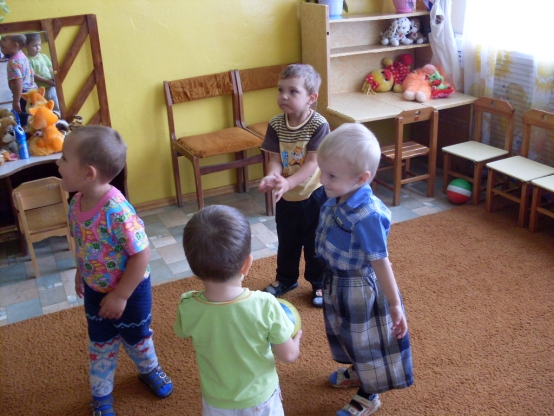 Занятие младшей группы Фото Занятие младшей группы