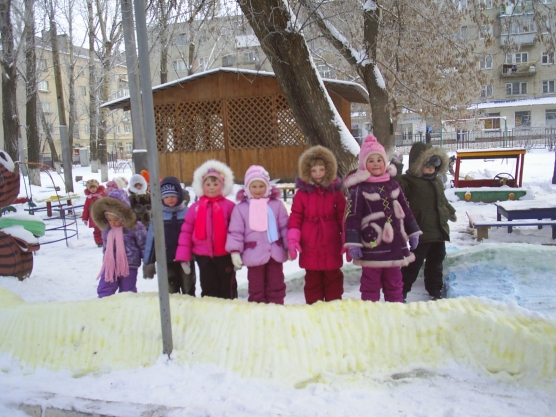 Наши зимние постройки. Фото Наши зимние постройки.