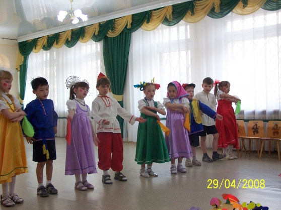 Фольклорный праздник «Ярмарка потешек» Фото Фольклорный праздник «Ярмарка потешек»