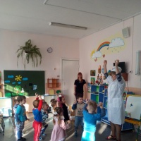 Конспект игрового занятия для детей второй младшей группы «В гостях у Айболита» - фото №8