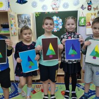 Изготовление открытки к Новому году в технике «айрис-фолдинг»