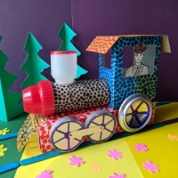 Мастер-класс по конструированию из коробок «Паровоз»