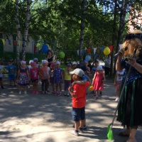 Сценарий развлечения в детском саду ко Дню города Тюмени «С днем рождения, любимый город!» - фото №3