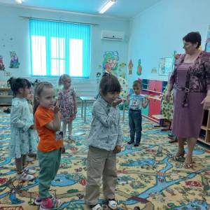 Конспект НОД по познавательному развитию «На помощь Лесовичку» в средней группе