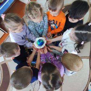 Фотоотчёт о проведении мероприятий в средней группе к Всероссийскому Дню Эколят