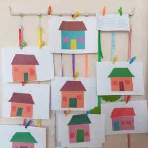 Конспект НОД по аппликации в средней группе «Детский сад для зверей»