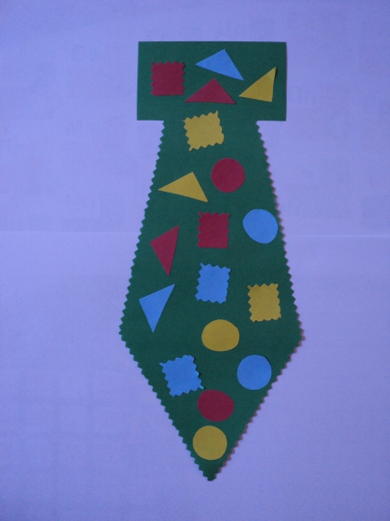 Аппликация галстук для папы старшая группа. Подарки для пап. Галстук аппликация. Поделки на 23 февраля. Подарок папе на 23 февраля в детском саду 1 младшая группа.