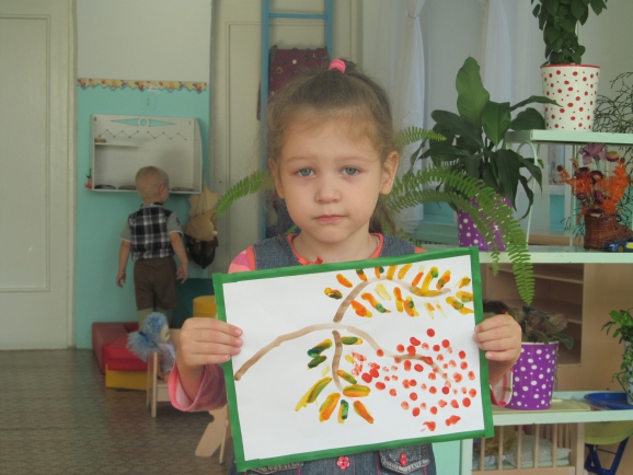 "Ветка рябины" Конкурс детского рисунка. Сентябрь 2014. Дошкольники "Ветка рябины"
