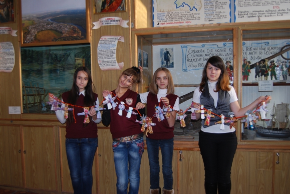 Гирлянда дружбы Международная миротворческая акция «Гирлянда дружбы» Гирлянда дружбы