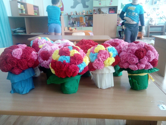 подарок для любимой мамочке. Конкурс «Весеннее настроение». Май 2014. Поделки. Дошкольники подарок для любимой мамочке.