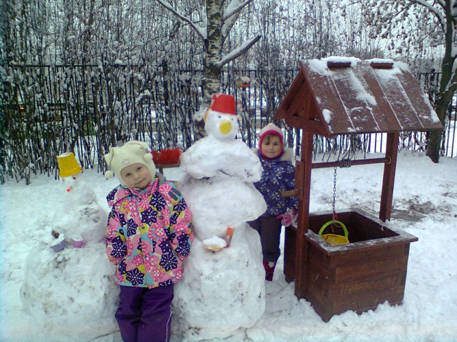 Снежные подруги Конкурс Новогодних поделок. Январь 2016. Дошкольники Снежные подруги