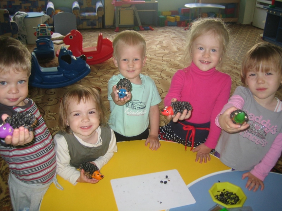Волшебные ёжики Конкурс детских поделок. Февраль 2014. Дошкольники Волшебные ёжики