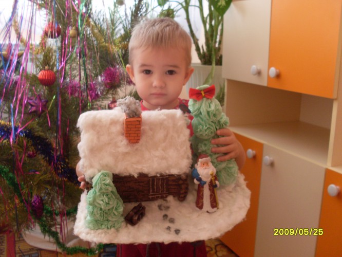 С Наступающим 2016 годом!!! Конкурс «Маленькой ёлочке холодно зимой». Декабрь 2015. Поделки и рисунки. Дошкольники С Наступающим 2016 годом!!!