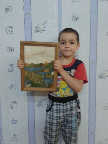 Осенний пейзаж.JPG Конкурс детских поделок. Октябрь 2013 Осенний пейзаж.JPG