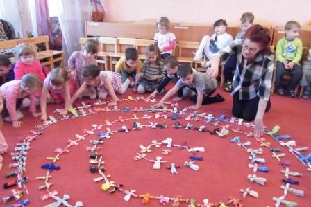 Международная миротворческая акция «Гирлянда дружбы»