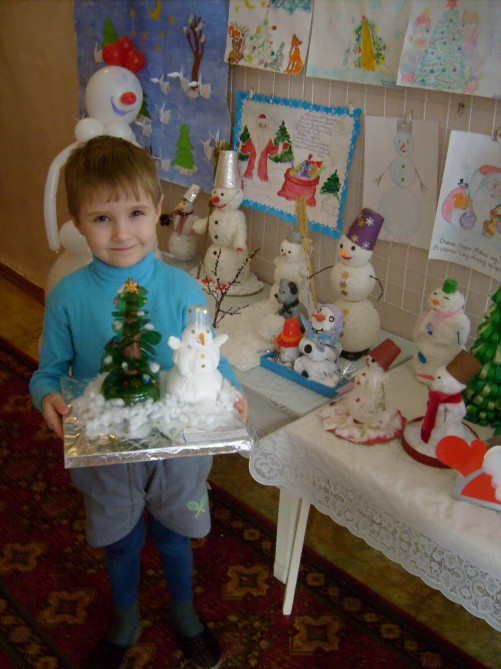 "В лесу родилась елочка" Конкурс «Маленькой ёлочке холодно зимой». Январь 2016. Поделки и рисунки. Дошкольники "В лесу родилась елочка"
