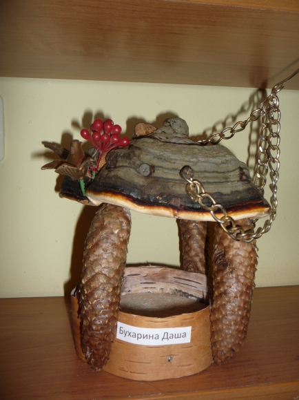 Кормушка для птиц Конкурс Новогодних поделок. Январь 2014. Дошкольники Кормушка для птиц