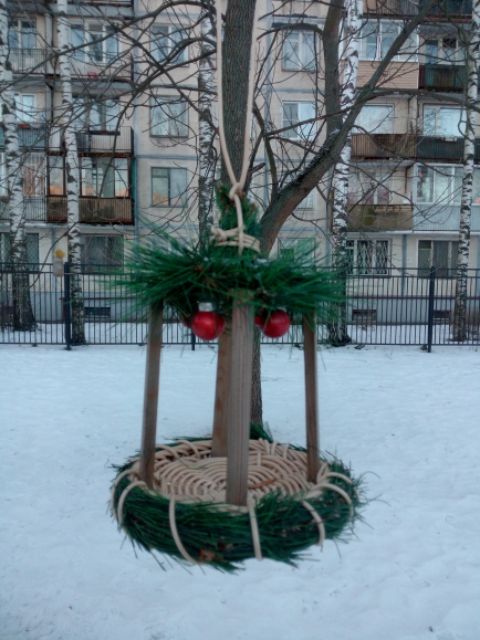 Новогодняя кормушка Акция «Кормушка для пичужки» Новогодняя кормушка