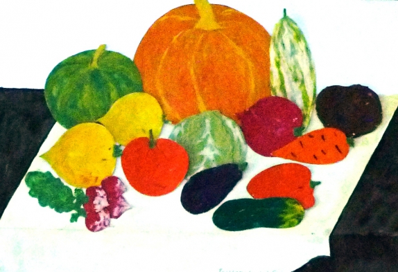 Овощи фрукты подготовительная группа. Аппликация овощи и фрукты в подготовительной группе. Натюрморт из цветной бумаги. Аппликация овощи и фрукты в старшей группе. Овощи аппликация для детей.