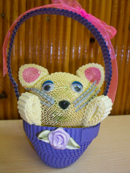 "Кошка в корзине" Конкурс детских поделок. Ноябрь 2013 "Кошка в корзине"