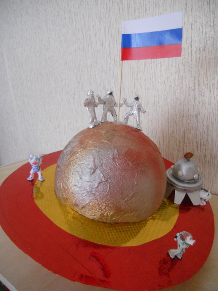"Покорители космоса" Конкурс детских поделок. Июнь 2014. Дошкольники "Покорители космоса"