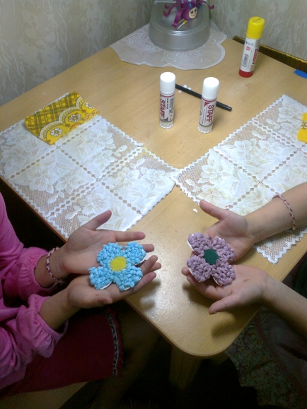 игольницы Конкурс детских поделок. Июнь 2013 игольницы
