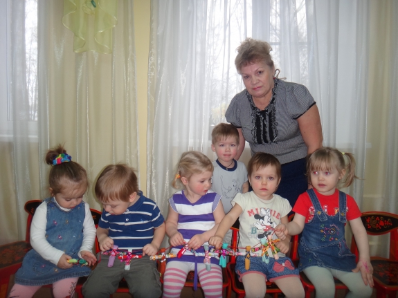"ГИРЛЯНДА ДРУЖБЫ" Международная миротворческая акция «Гирлянда дружбы» "ГИРЛЯНДА ДРУЖБЫ"