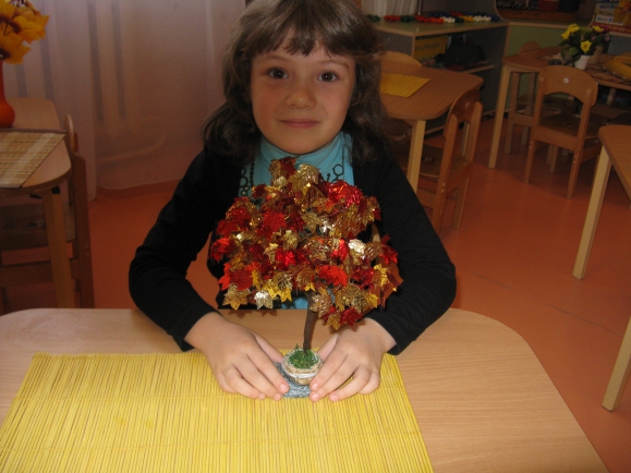 Осенний клен Конкурс детских поделок. Ноябрь 2014. Дошкольники Осенний клен