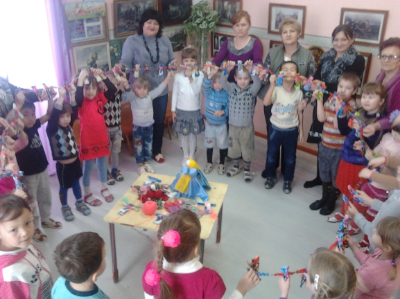 Международная миротворческая акция "Гирлянда дружбы" Международная миротворческая акция «Гирлянда дружбы» Международная миротворческая акция "Гирлянда дружбы"