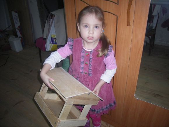 Очень я уж постаралась... Акция «Кормушка для пичужки» Очень я уж постаралась...