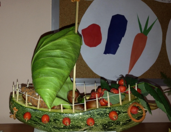 Пиратский корабль Конкурс детских поделок. Сентябрь 2013 Пиратский корабль