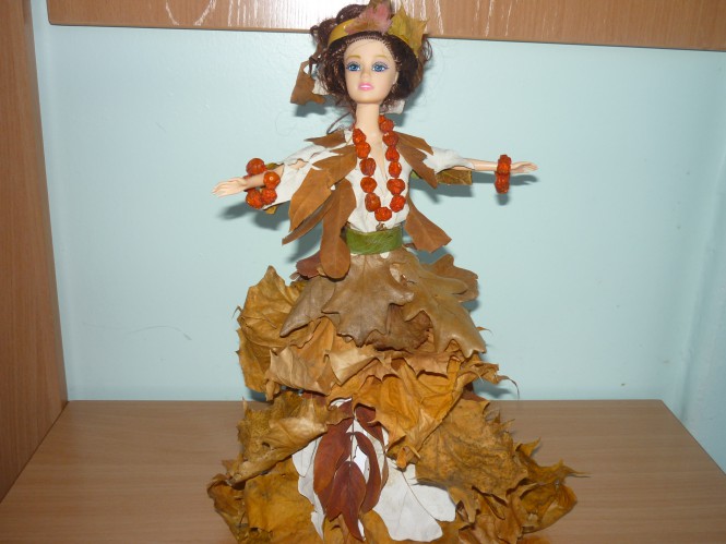 Осенняя Поделка Барби В Платье фото 16