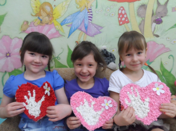 Подарок маме Конкурс «Моя мама». Ноябрь 2014. Дошкольники Подарок маме