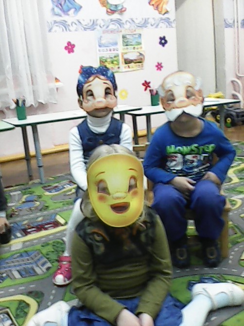 В гостях у сказки,,Колобок,, Конкурс детского творчества «Любимая сказка» В гостях у сказки,,Колобок,,