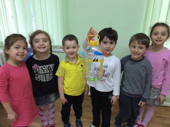 Кормушка Акция «Кормушка для пичужки» Кормушка