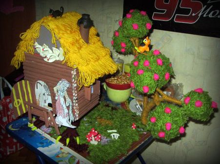 "Домик Бабы-Яги" Русская народная сказка. Апрель 2013. "Домик Бабы-Яги"